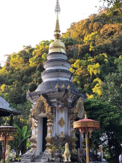 พระแม่กวนอิม  