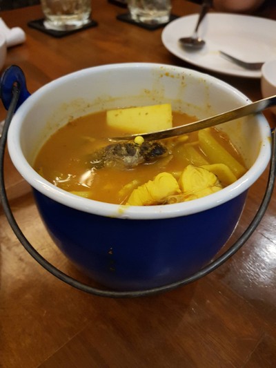 แกงเหลืองผักรวมปลากระบอก