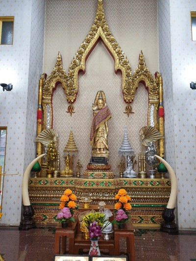 ศาลพระแม่ย่า