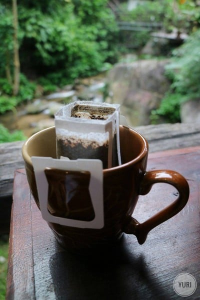 กาแฟแม่กำปองของที่นี่
