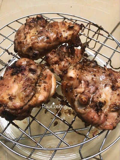 วิธีทำ ไก่ย่างพริกไทยดำ🍽 วิธีทำ ไก่ย่างพริกไทยดำ🍽