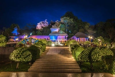 บรรยากาศ พระราชวังรัตนรังสรรค์