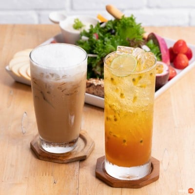 เมนูของร้าน Thachang Hill Coffee & Cafe
