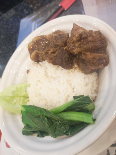 ข้าวเนื้ออบ