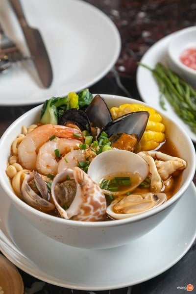 เมนูของร้าน Flavors โรงแรมเรเนซองซ์ กรุงเทพฯ ราชประสงค์