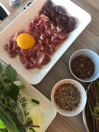 แจ่วฮ้อนเนื้อขาลายล้วน