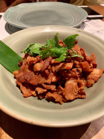 หมูกรอบ