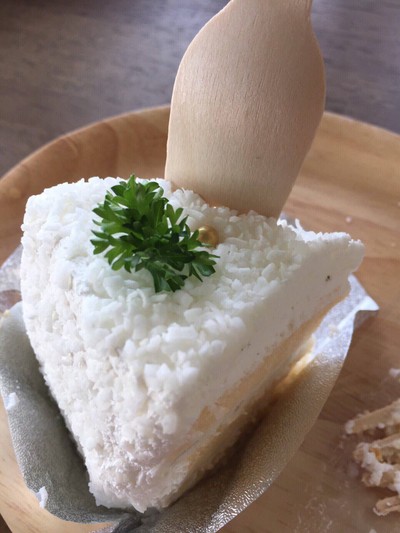 เค้กมะพร้าว