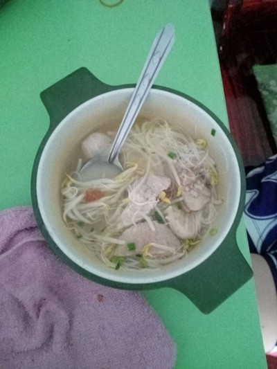 หมี่วุ้นน้ำธรรมดา 30 บาท