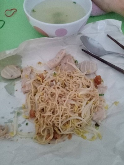 หมี่เหลืองแห้งธรรมดา 30 บาท