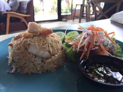 ข้าวผัดทะเล