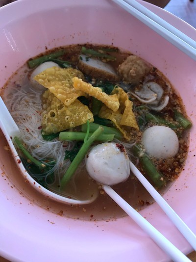 เส้นหมี่ต้มยำ