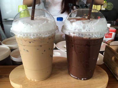 อาหาร หรือ เครื่องดื่ม