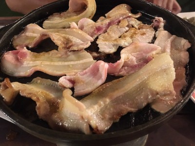 Party กุ้งย่างเนย หมูย่างชีส ชาบูหม้อดิน ลาดพร้าว