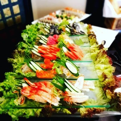 อาหาร หรือ เครื่องดื่ม