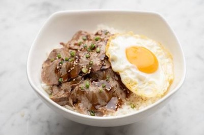 Billion Beef (ข้าวหน้าเนื้อพันล้าน) สยามพารากอน Billion Beef (ข้าวหน้าเนื้อพันล้าน) สยามพารากอน