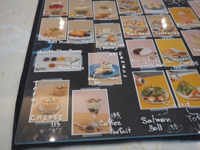 ป้ายราคาหรือสมุดเมนู