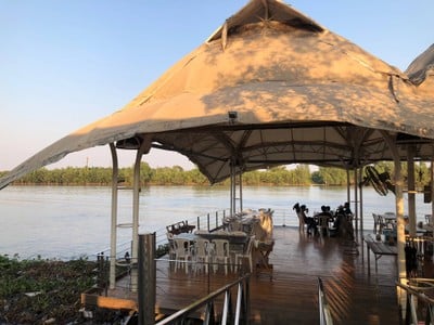 บรรยากาศ เรือนร่มไทร
