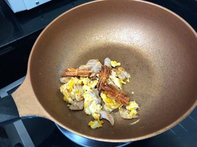 วิธีทำ คั่วทาโร่หมู วิธีทำ คั่วทาโร่หมู