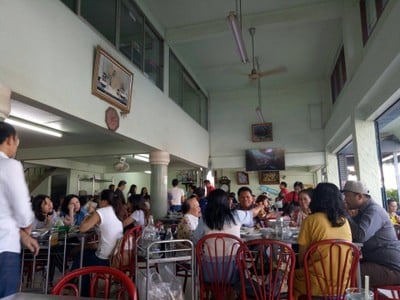 บรรยากาศ พวงเพชร