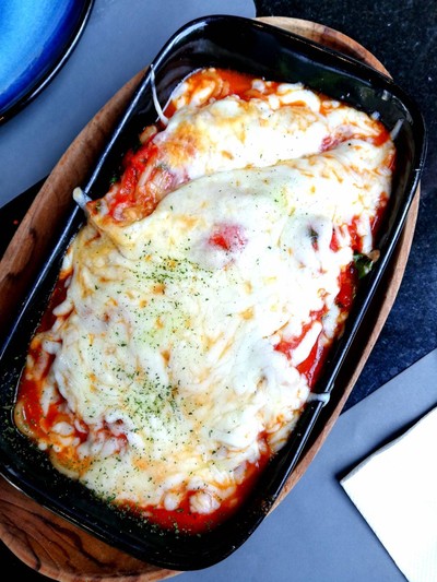 สปาเก๊ตตี้โวลเคโน่ ราคา 220 บาท++