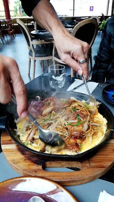 สปาเก๊ตตี้ไก่ย่าง ราคา 280 บาท++