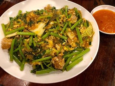 สุกี้แห้งเนื้อ