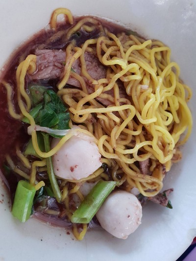 เมนูของร้าน ก๋วยเตี๋ยวเรือชามเล็ก สูตรโบราณ สาขา 1 ทางเข้าวัดศาลาลอย