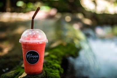 อาหาร หรือ เครื่องดื่ม