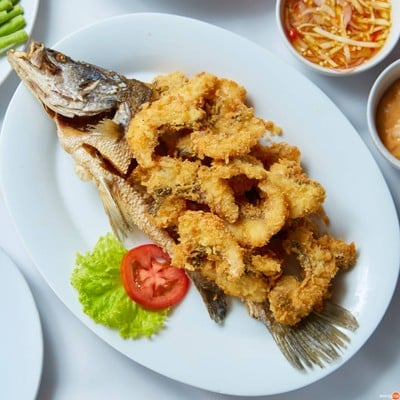 เรือนทะเล บางเสร่