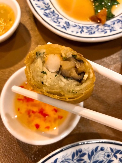 Cross x ruenros King power รางน้ำ งาน happy chinese new year 2024