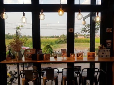 บรรยากาศ Ploen Coffee Bar เพลิน คอฟฟี่ บาร์