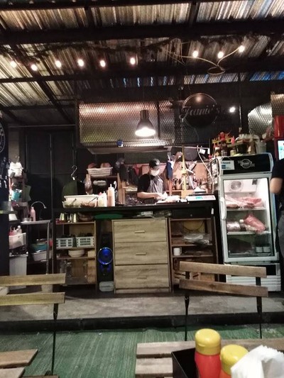 บรรยากาศ Jamie’s X Pop up canteen ลาดพร้าว 15