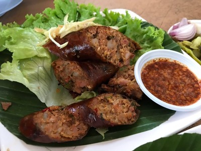 เฮือนเพ็ญ