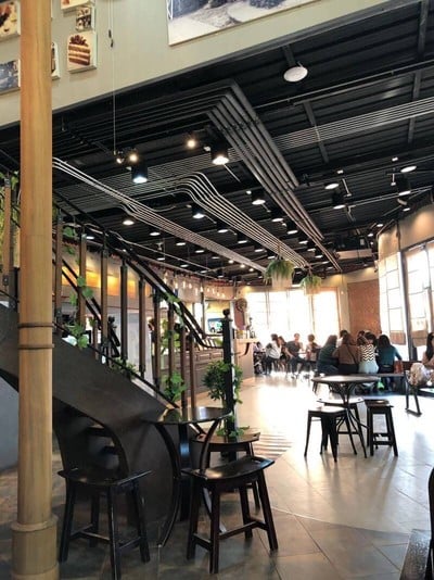 BEYOND CAFE (บียอนด์ คาเฟ่ กาแฟ เค้ก) หนองประจักษ์