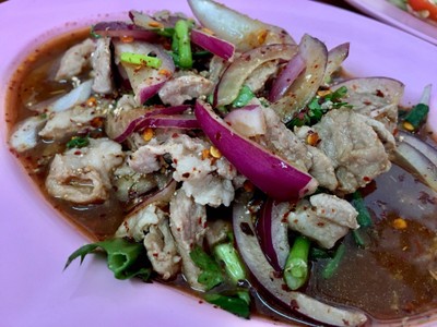 น้ำตกหมู