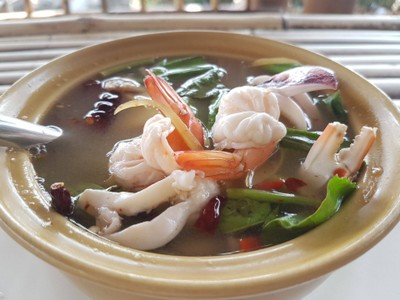 ต้มยำโป๊ะแตก