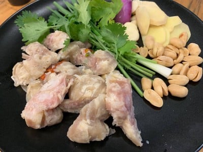 Blue Moon Bar & Restaurant