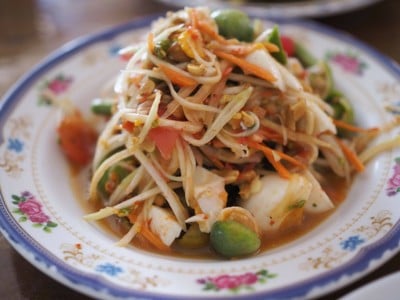 ตำไทยไข่เค็ม
