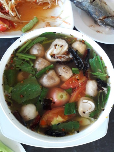 เมนูของร้าน ที่ทำการไก่ทอดยกเล้า