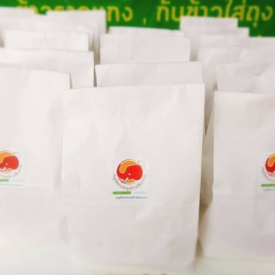 เมนูของร้าน หมูเส้นทอดลุงช้างเชียงราย เชียงราย