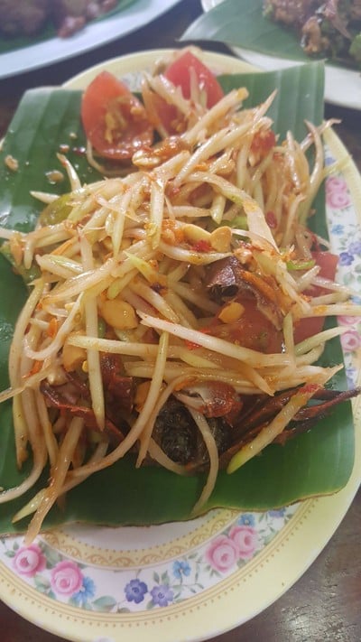 อาหาร หรือ เครื่องดื่ม