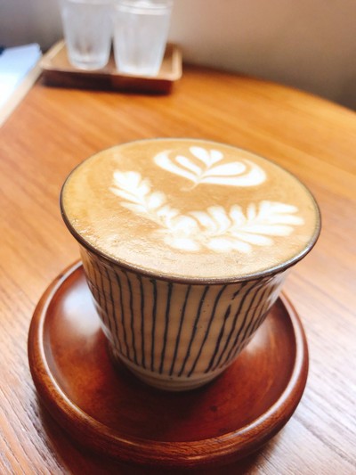 ลาเต้ร้อน