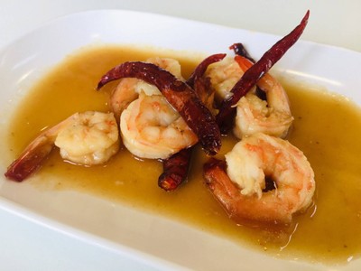 กุ้งซอสมะขามเป็นอีกหนึ่งเมนูของร้านปรุงสุข แนะนำว่าไม่ผิดหวังแน่นอนค่ะ อร่อยรสชา