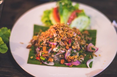 อาหาร หรือ เครื่องดื่ม