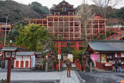 บรรยากาศ Yūtoku Inari Shrine