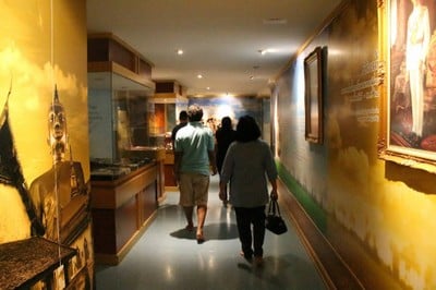 บรรยากาศ พิพิธภัณฑ์ตำนานเมืองอ่างทอง