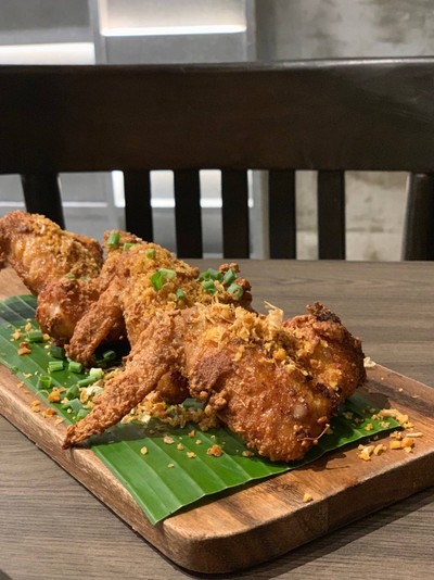 ปีกไก่ทอด