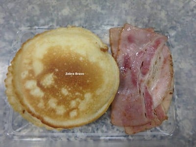 วิธีทำ Pancakes with bacon