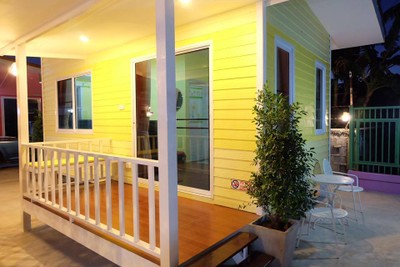 บ้านน้ำผึ้ง Homestay&Resort